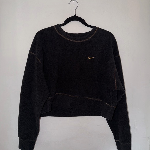 Nike Tops - Nike Dri-FIT Cropped Sweatshirt Black Size L